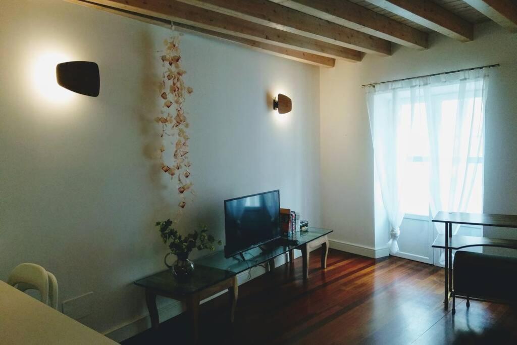 Appartamento Tu Hogar En El Camino. Burgos Centro. Vut. Wifi Esterno foto